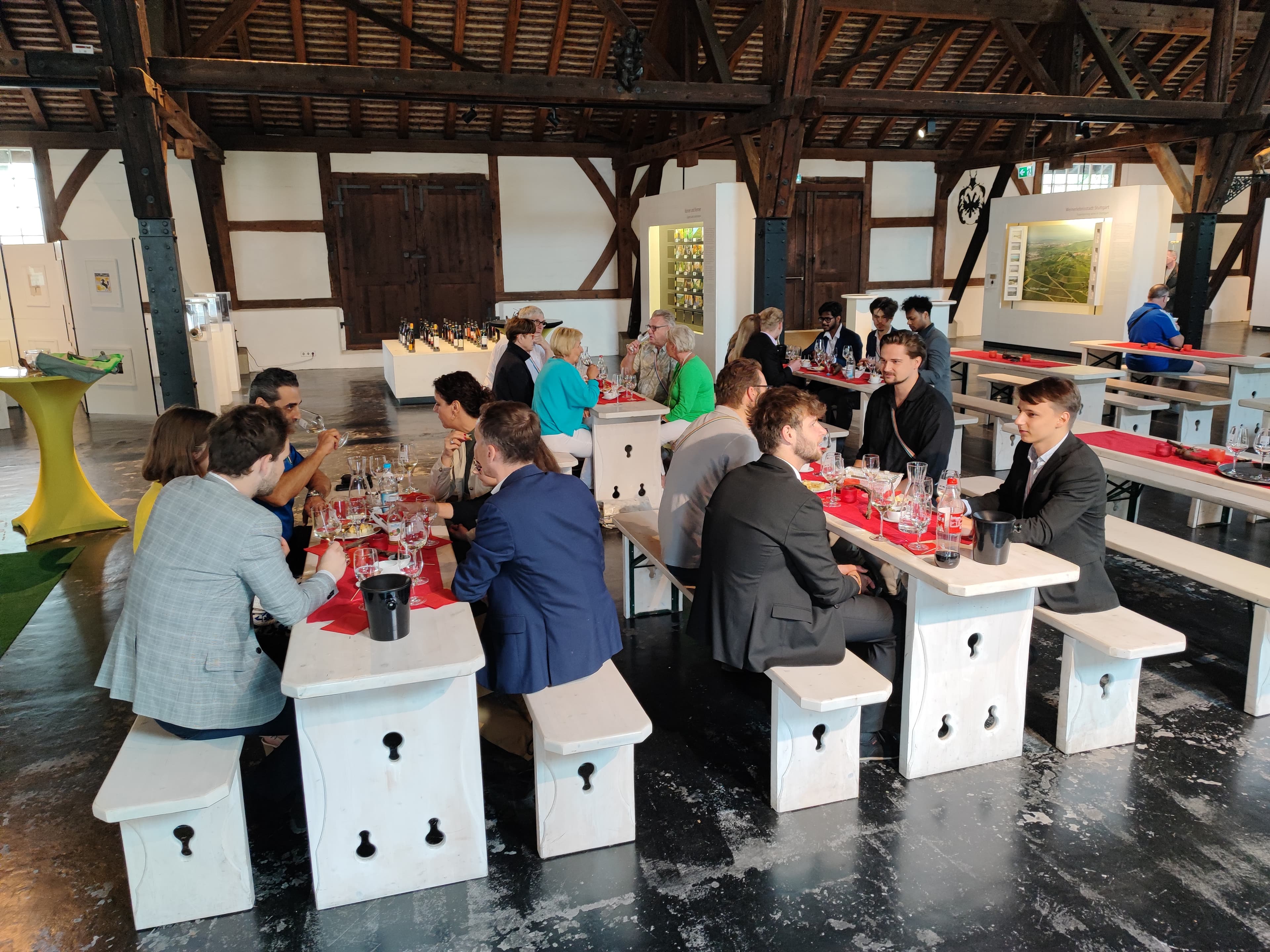Weintasting.jpg